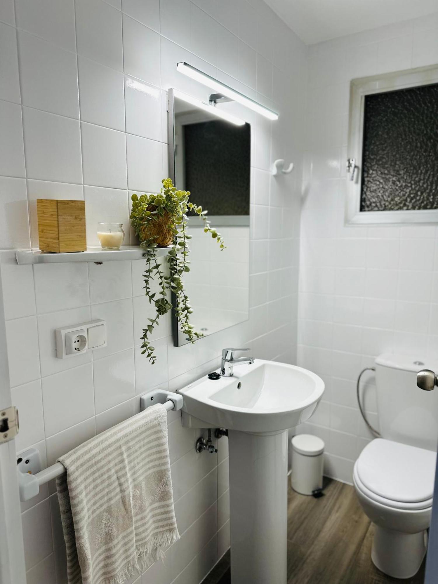 Precioso Apartamento De 3 Dormitorios Con Acceso Directo A La Playa Altea Esterno foto